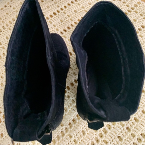 Steve Madden Stay GE Black Suede Ankle Boots - Picture 12 of 12